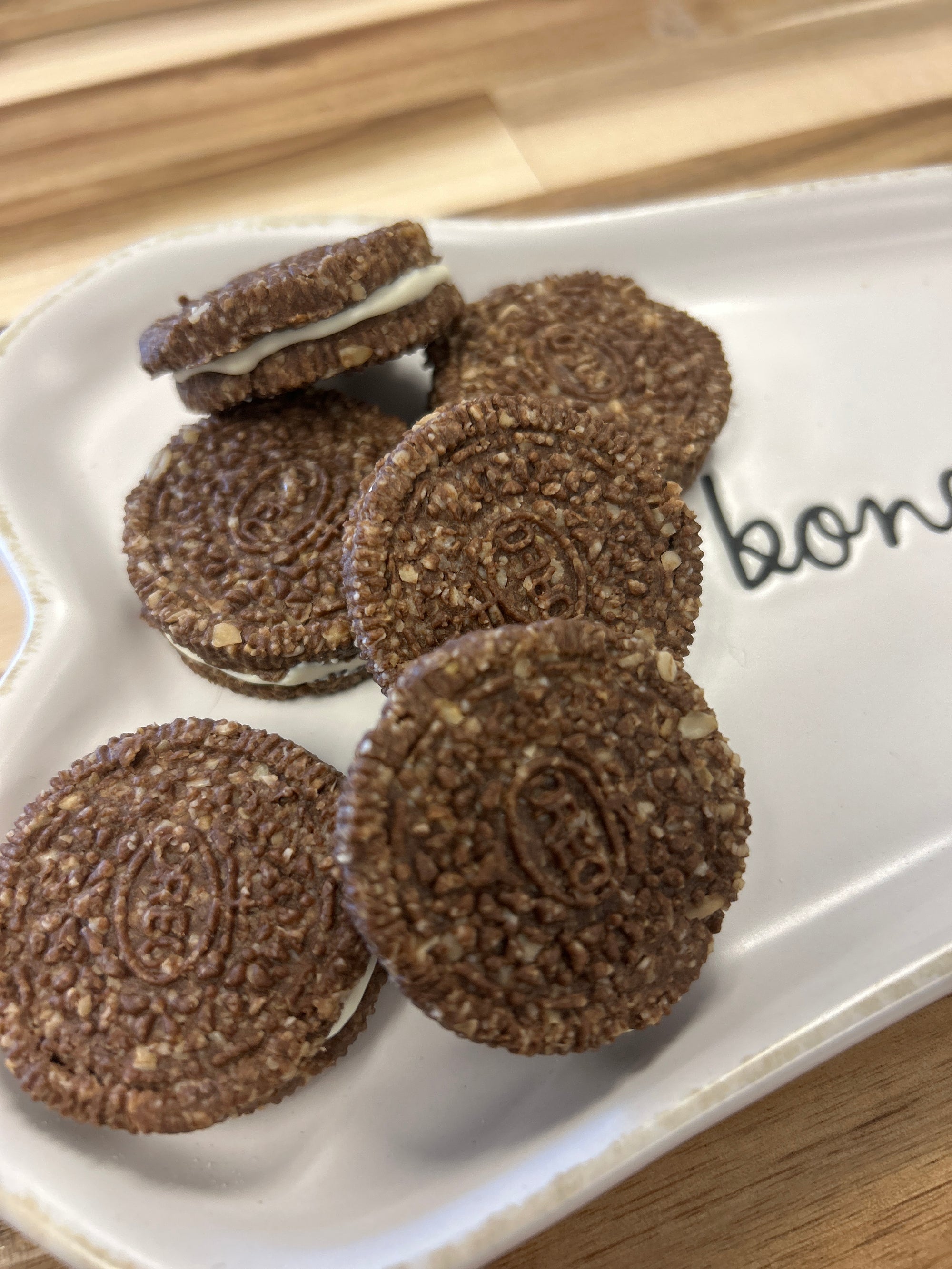 "Pup-reos" A cookie your dog can actually enjoy!